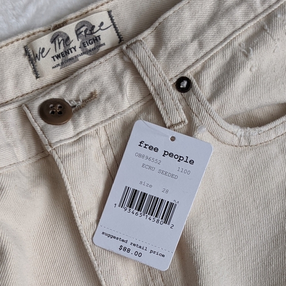 Free People Caroline Bermuda Denim Cutoff High Rise Fray Distress Ecru 28 NWT - Picture 15 of 15